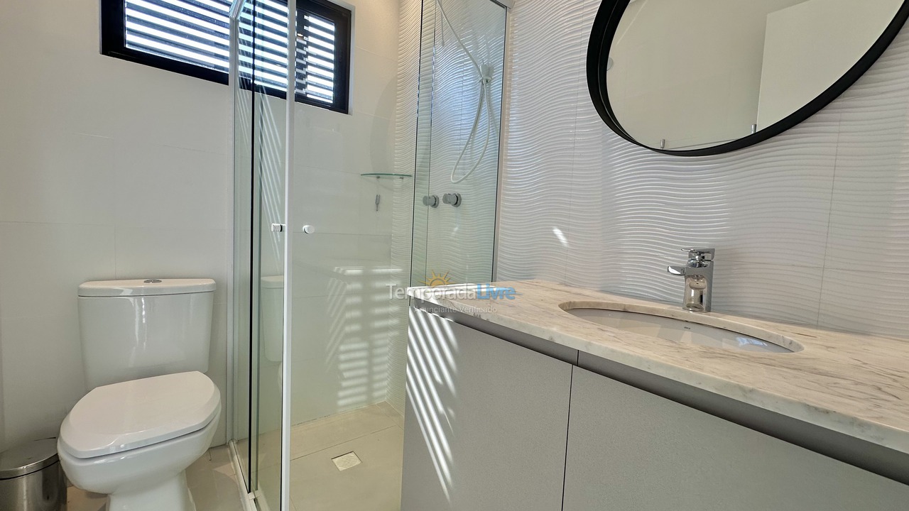 Apartment for vacation rental in Bombinhas (Mariscal)