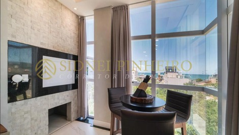 ÁTICO CON PISCINA PRIVADA EN PLAYA MARISCAL