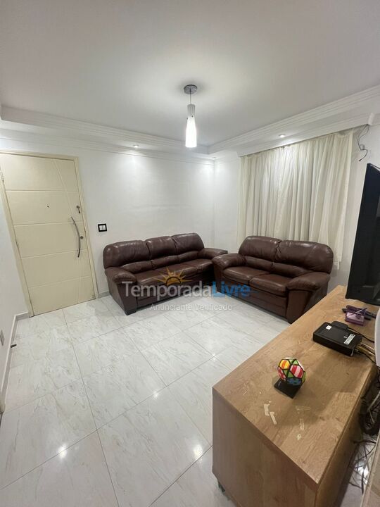 Apartamento para aluguel de temporada em Praia Grande (Canto do Forte)
