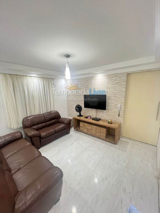 Apartamento para aluguel de temporada em Praia Grande (Canto do Forte)