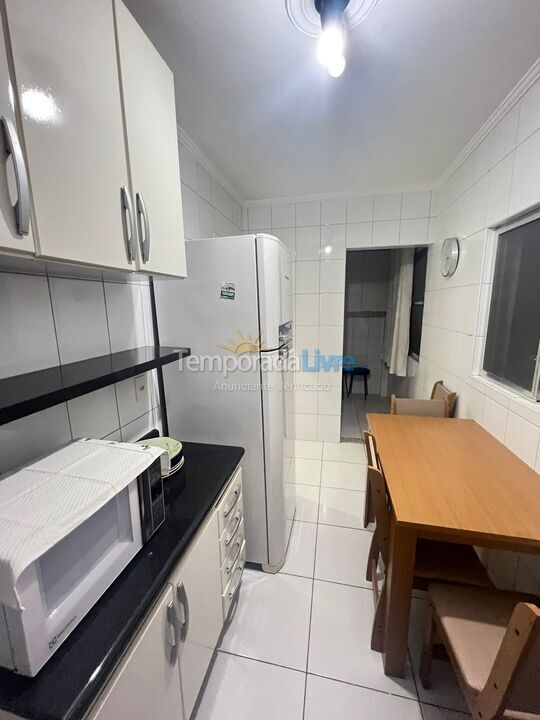 Apartamento para aluguel de temporada em Praia Grande (Canto do Forte)