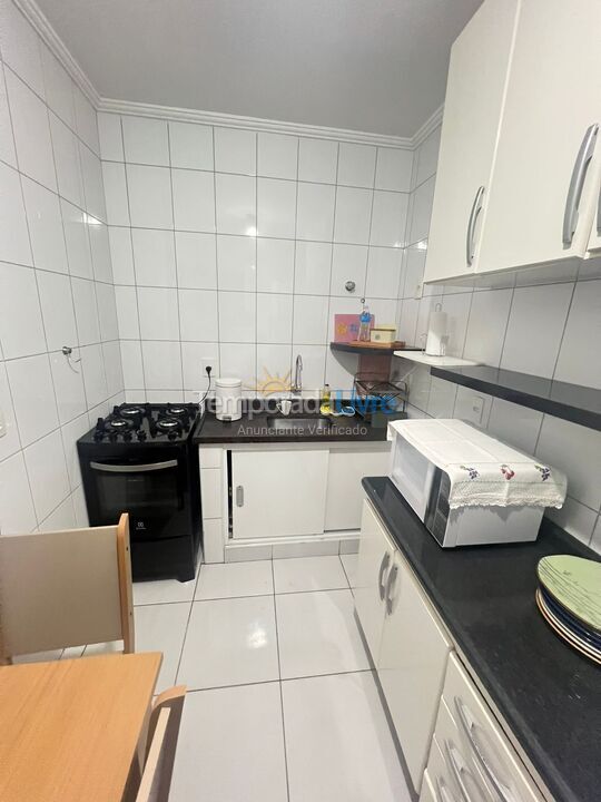 Apartamento para aluguel de temporada em Praia Grande (Canto do Forte)