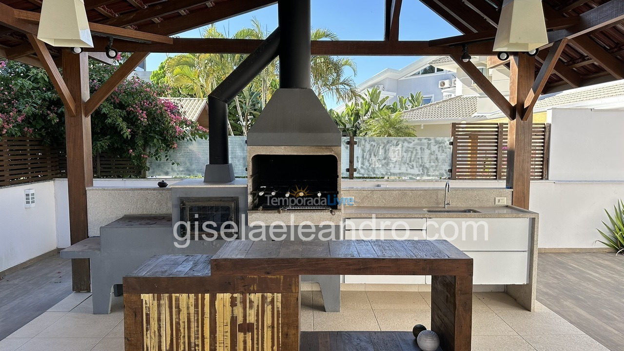 Casa para alquiler de vacaciones em Florianopolis (Jurerê Internacional)