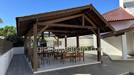 Encantadora casa con 5 suites, a 100 m del mar en Jurere En