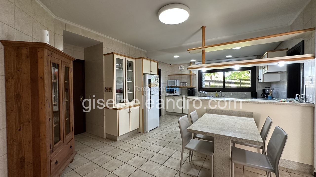 Casa para alquiler de vacaciones em Florianopolis (Jurerê Internacional)