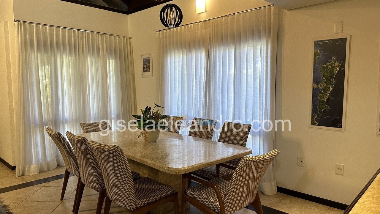 Casa para alquiler de vacaciones em Florianopolis (Jurerê Internacional)