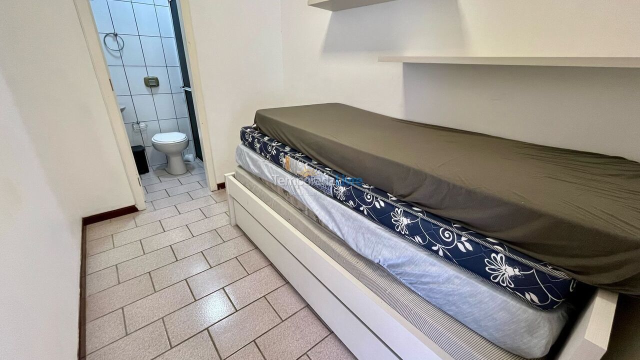 Apartment for vacation rental in Itapema (Meia Praia)