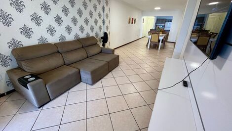 Meia Praia Sea Front for 8 people