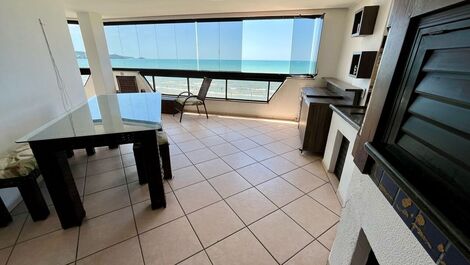 Meia Praia Sea Front for 8 people