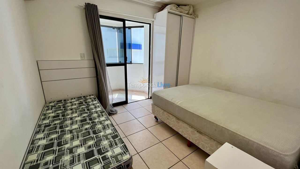 Apartment for vacation rental in Itapema (Meia Praia)