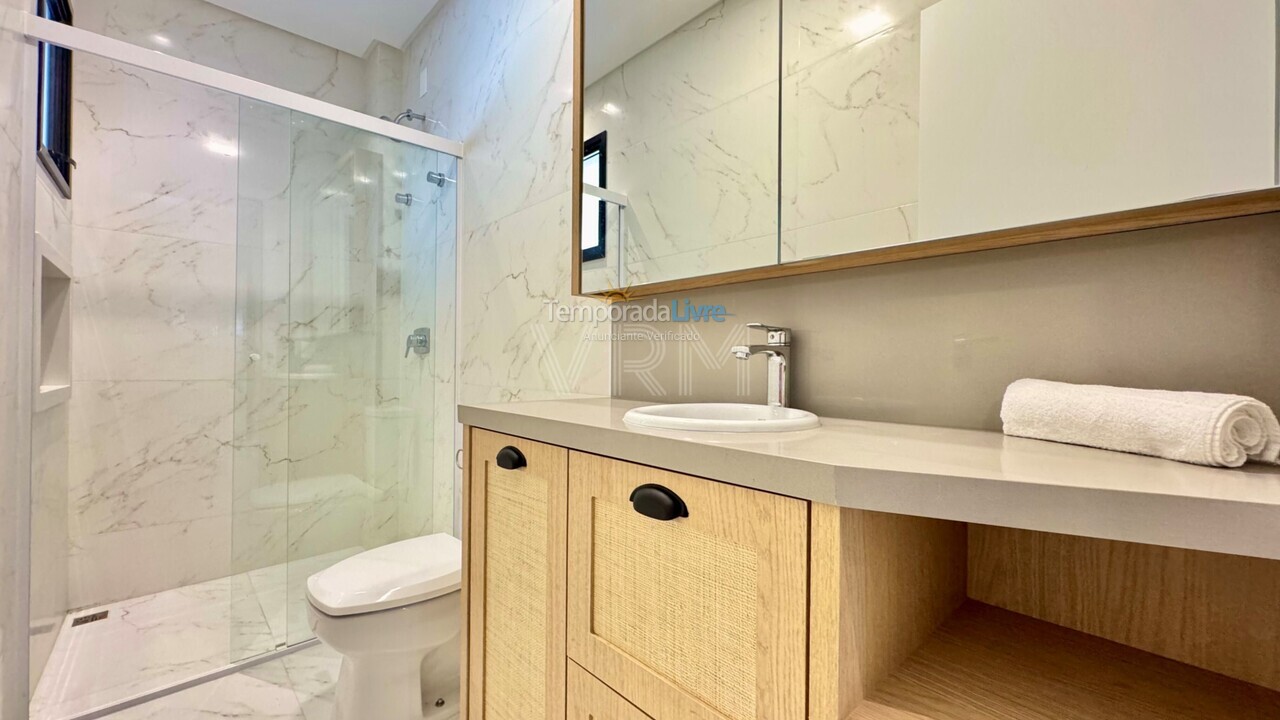 Apartamento para aluguel de temporada em Bombinhas (Mariscal)