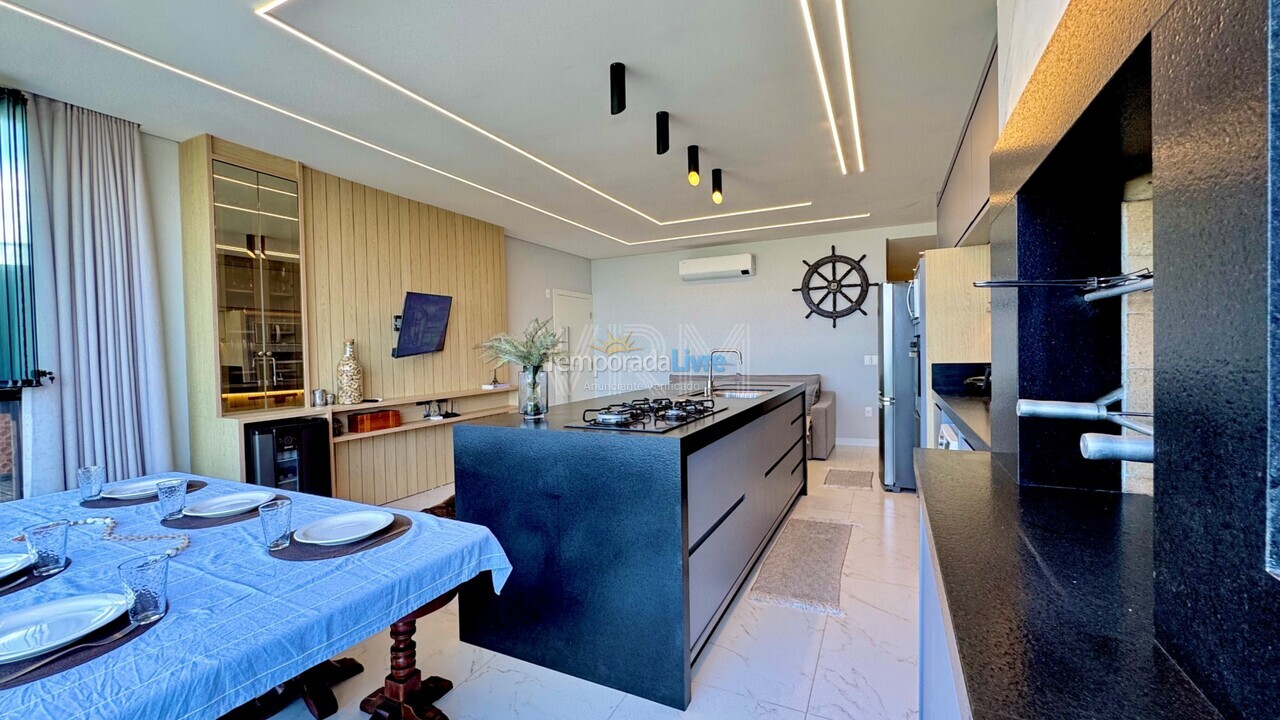 Apartamento para aluguel de temporada em Bombinhas (Mariscal)