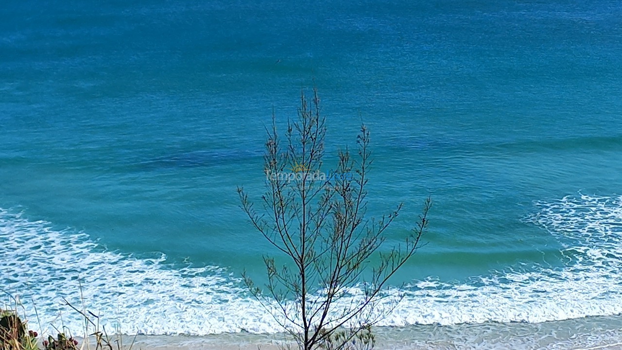 Apartamento para aluguel de temporada em Arraial do Cabo (Prainha)