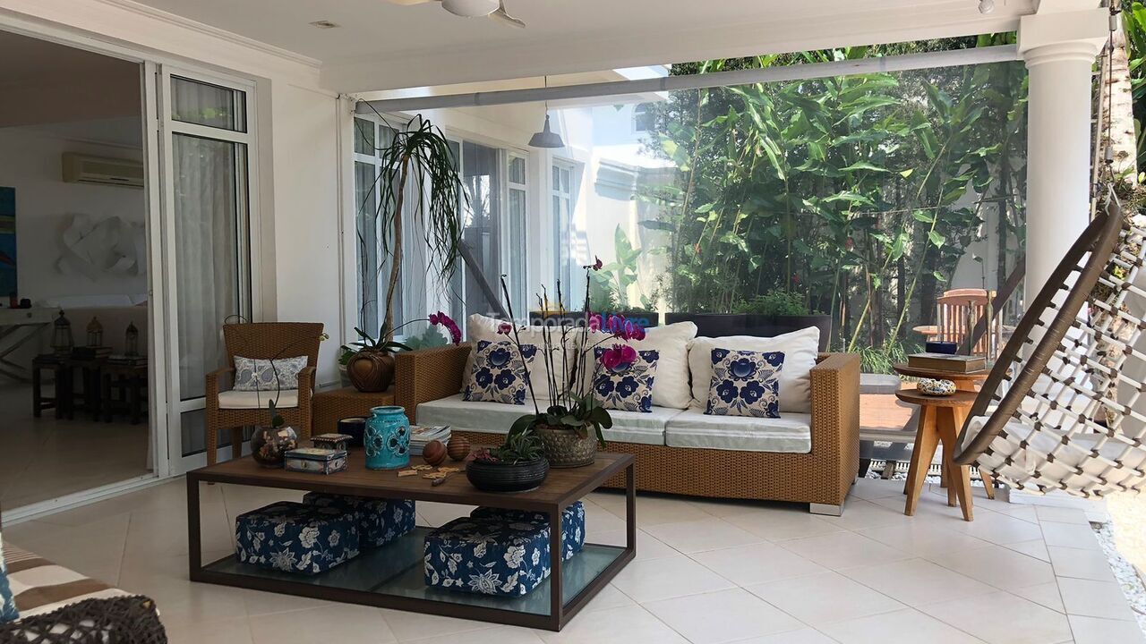 House for vacation rental in São Sebastião (Praia da Baleia)