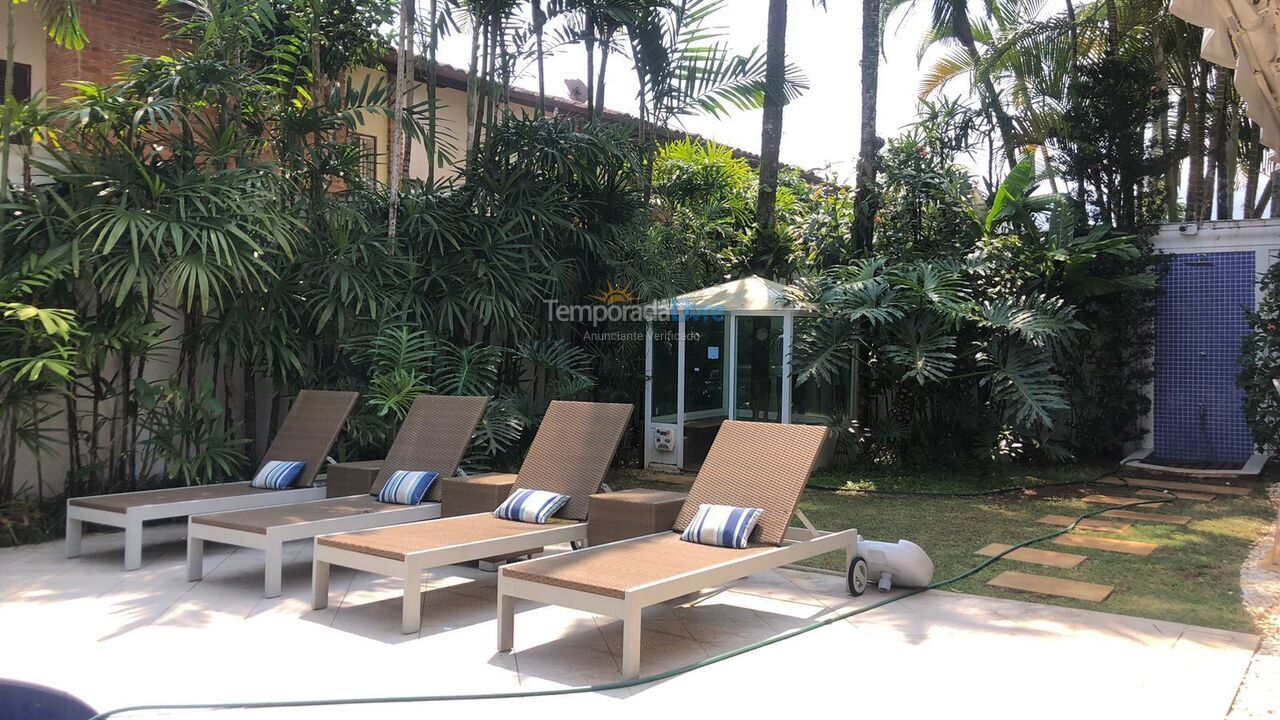 House for vacation rental in São Sebastião (Praia da Baleia)