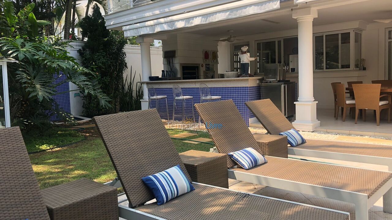 House for vacation rental in São Sebastião (Praia da Baleia)