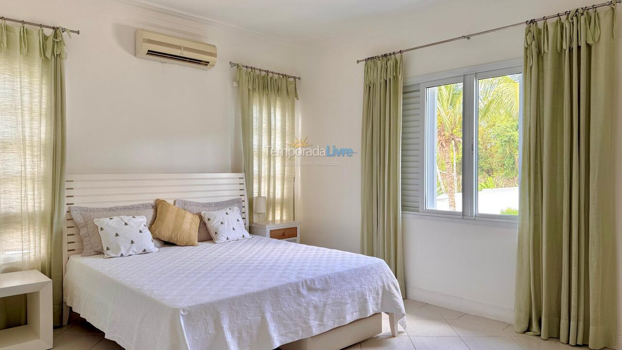 House for vacation rental in São Sebastião (Praia da Baleia)