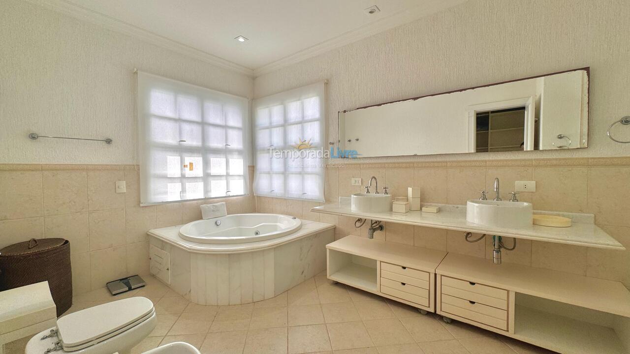 House for vacation rental in São Sebastião (Praia da Baleia)