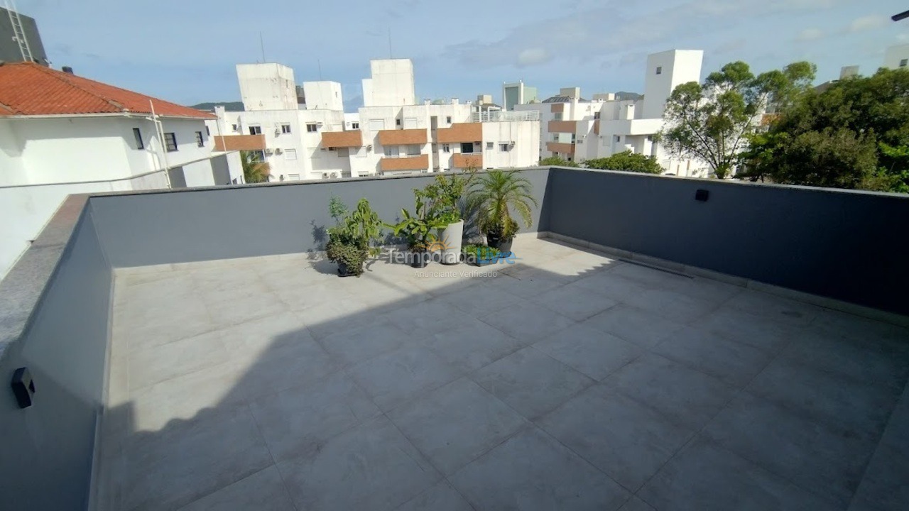 Apartamento para aluguel de temporada em Florianopolis (Praia dos Ingleses)