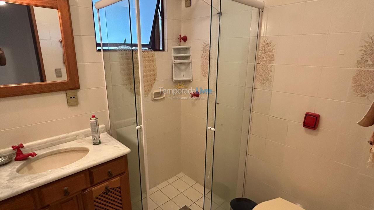 Apartamento para aluguel de temporada em Itapema (Centro)