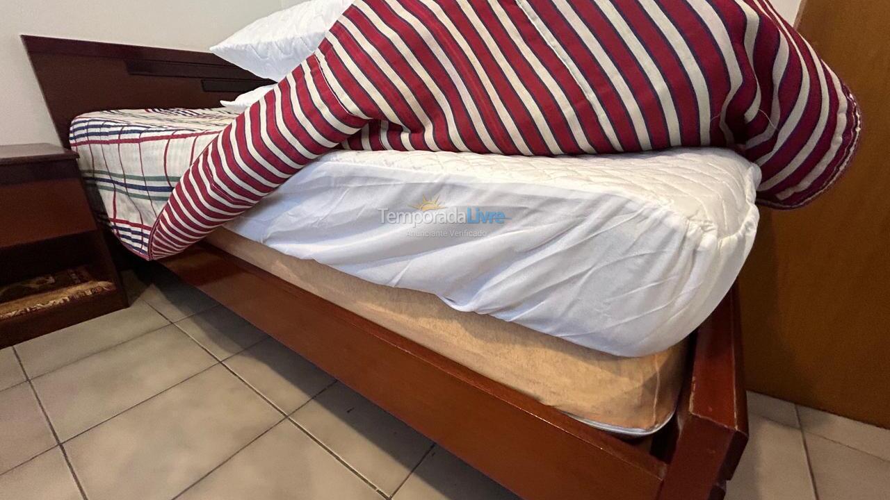 Apartamento para aluguel de temporada em Itapema (Centro)