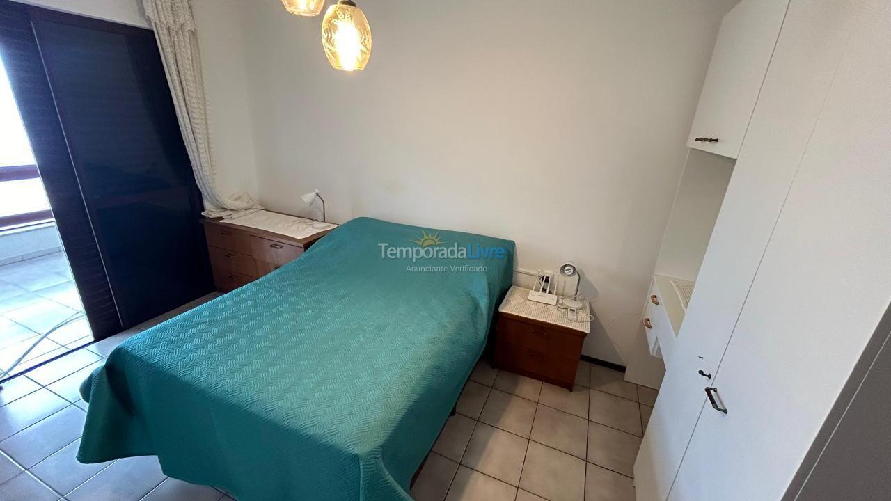 Apartamento para aluguel de temporada em Itapema (Centro)
