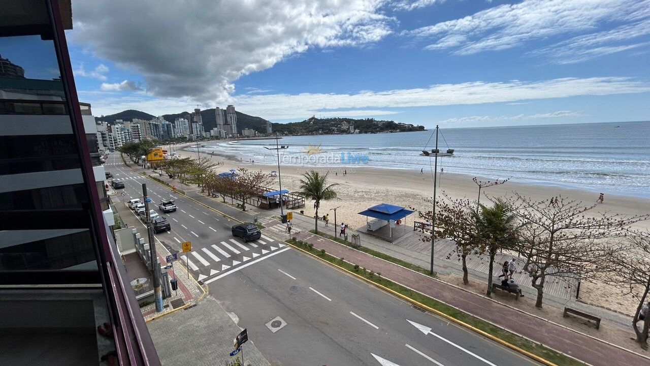 Apartamento para aluguel de temporada em Itapema (Centro)