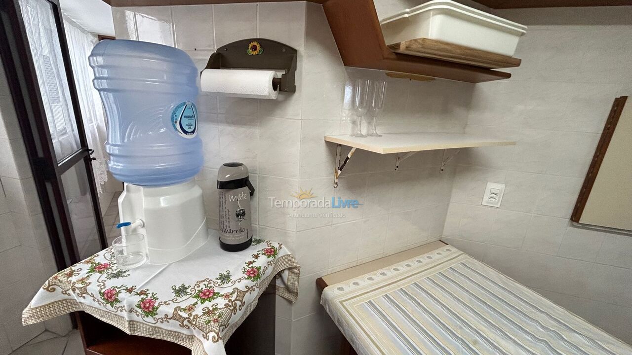 Apartamento para aluguel de temporada em Itapema (Centro)