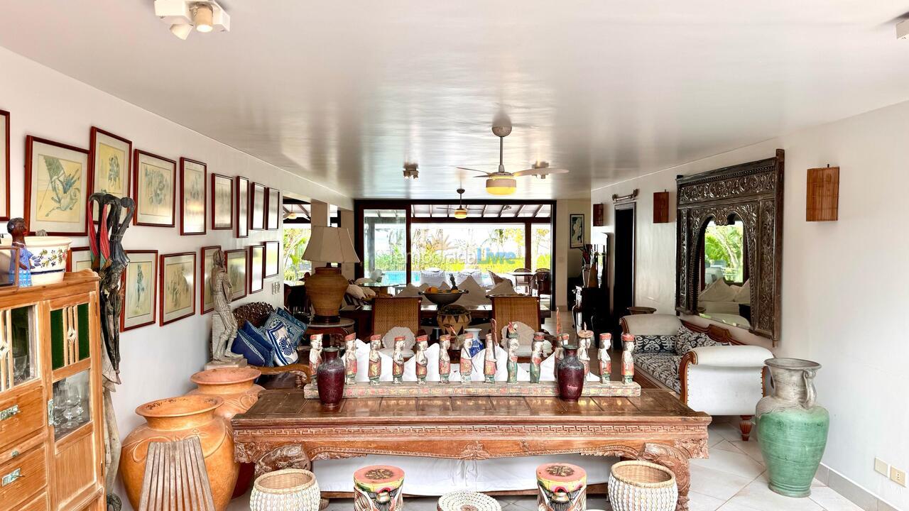 Casa para alquiler de vacaciones em São Sebastião (Praia da Baleia)