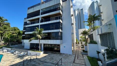 Apartamento de 3 habitaciones, vista al mar, 2 plazas de parking.