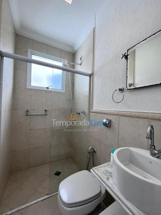 Casa para alquiler de vacaciones em São Sebastião (Praia da Baleia)