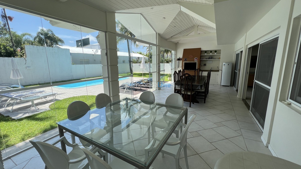 Casa para aluguel de temporada em Florianopolis (Jurerê Internacional)