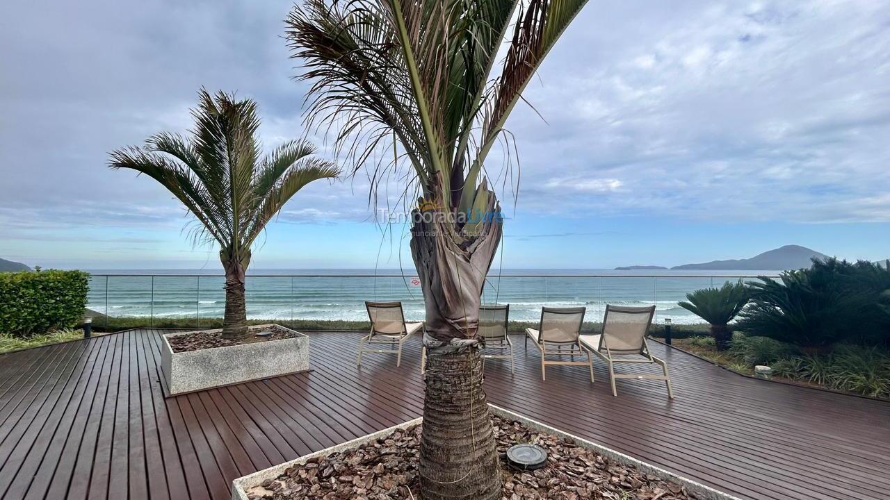 Apartment for vacation rental in Ubatuba (Praia Grande)