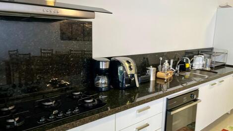 Apartamento de 3 suites en el Condominio Reserva DNA - Ubatuba - SP