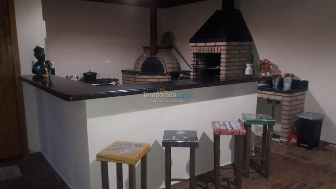 Ranch for vacation rental in Mairinque (Condomínio Porta do Sol)