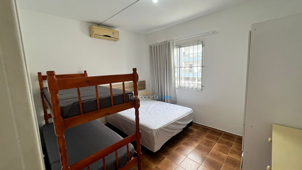 Apartamento para aluguel de temporada em Bombinhas (Praia de Bombinhas)