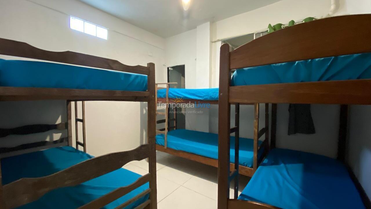 Casa para aluguel de temporada em Guarapari (Praia do Morro)