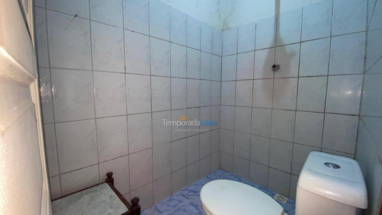 Casa para aluguel de temporada em Guarapari (Praia do Morro)