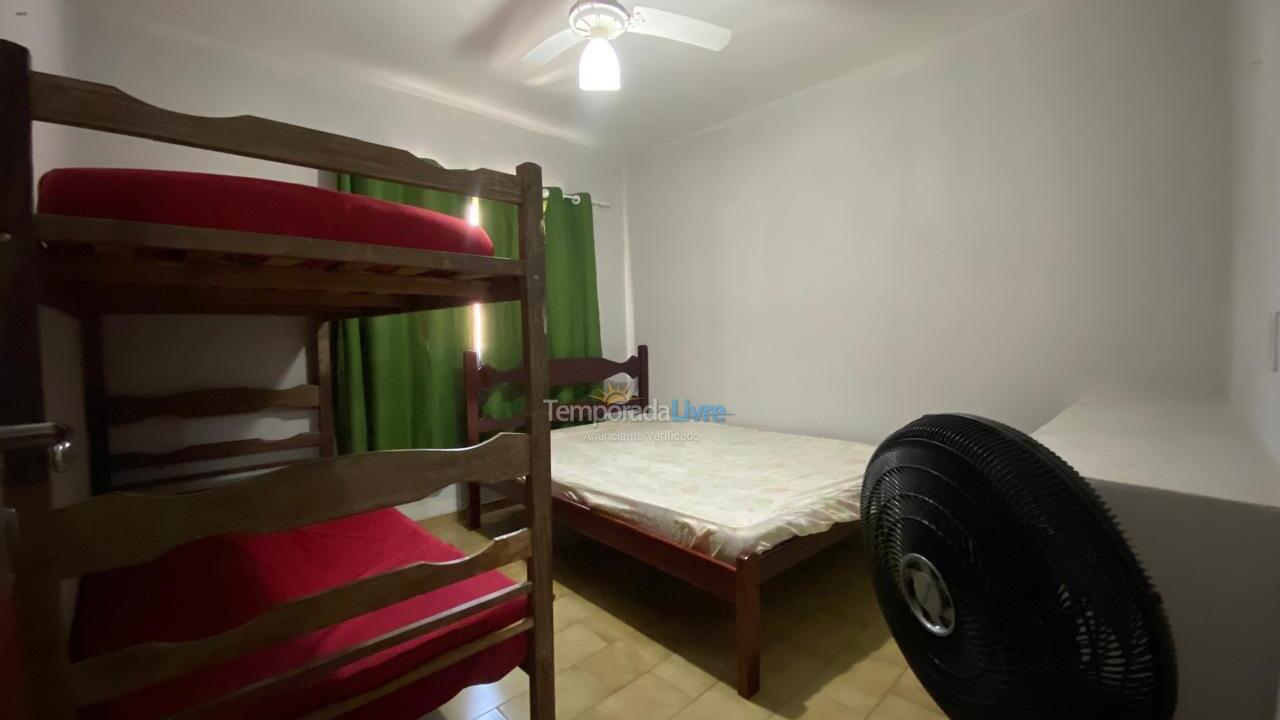 Casa para aluguel de temporada em Guarapari (Praia do Morro)