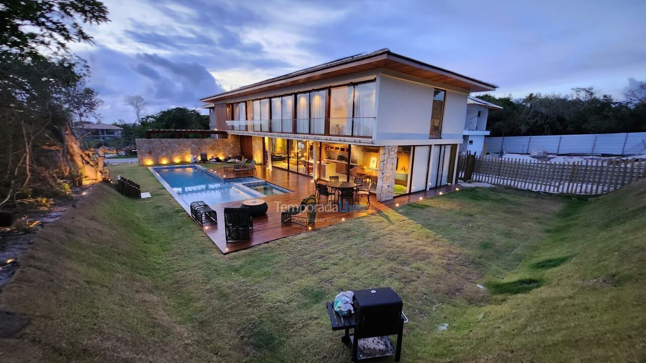 Casa para aluguel de temporada em Mata de São João (Praia do Forte)