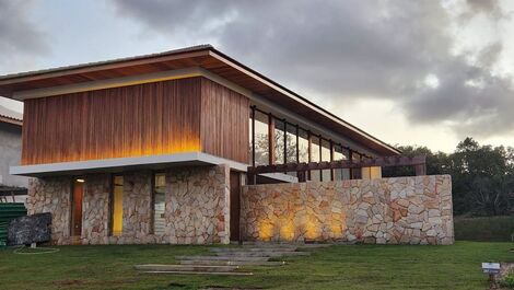 Linda casa em Praia do Forte