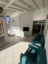 100mts Praia Grande Casa Alto Padrão