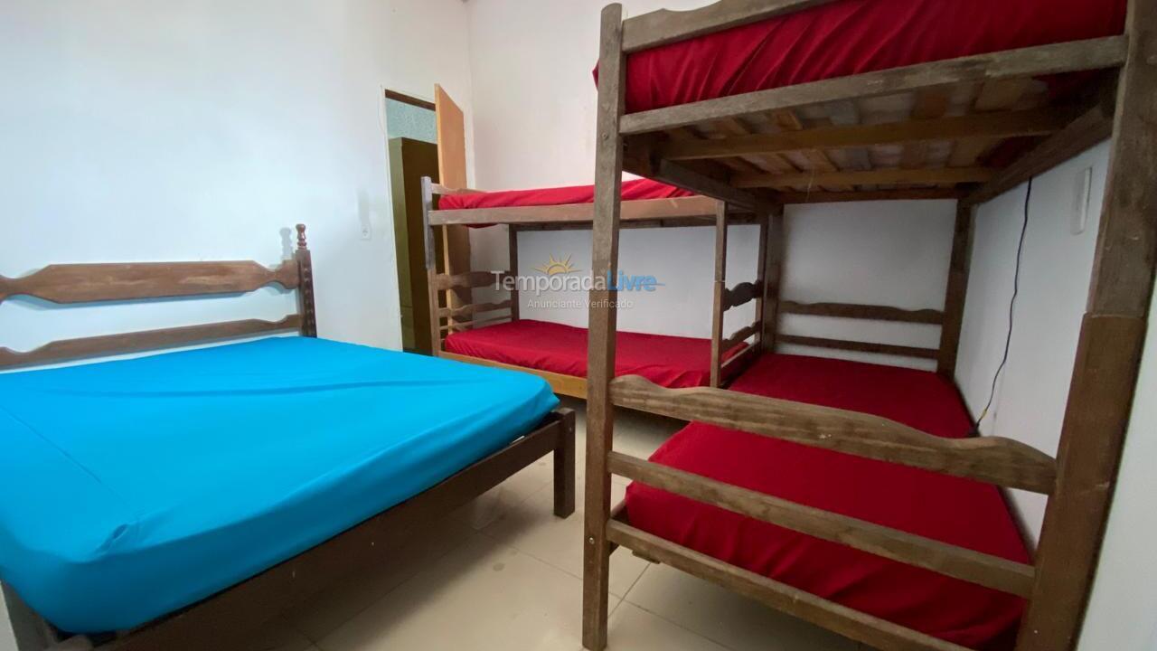 Apartment for vacation rental in Guarapari (Av Ipanema 50 Praia do Morro)