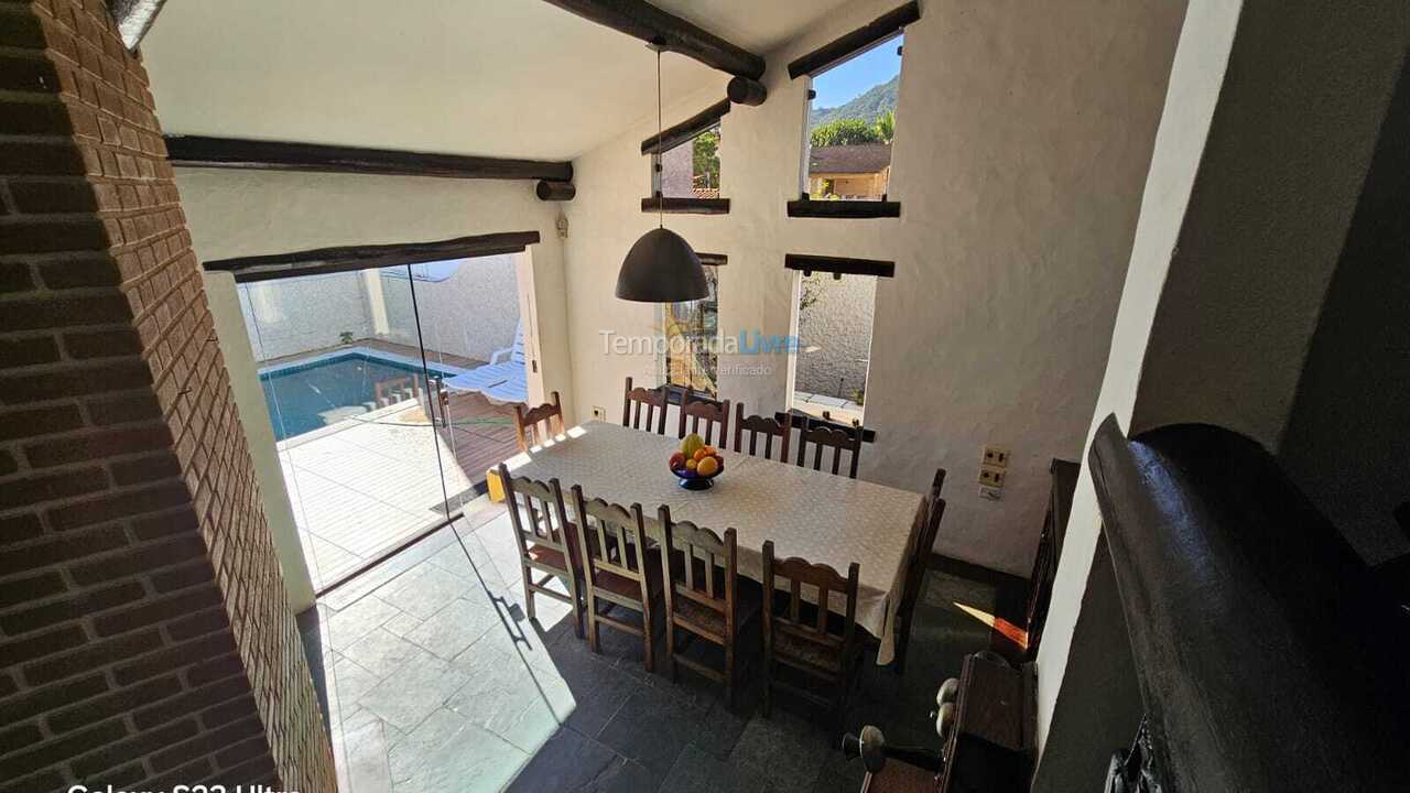 Casa para alquiler de vacaciones em Ubatuba (Lagoinha)
