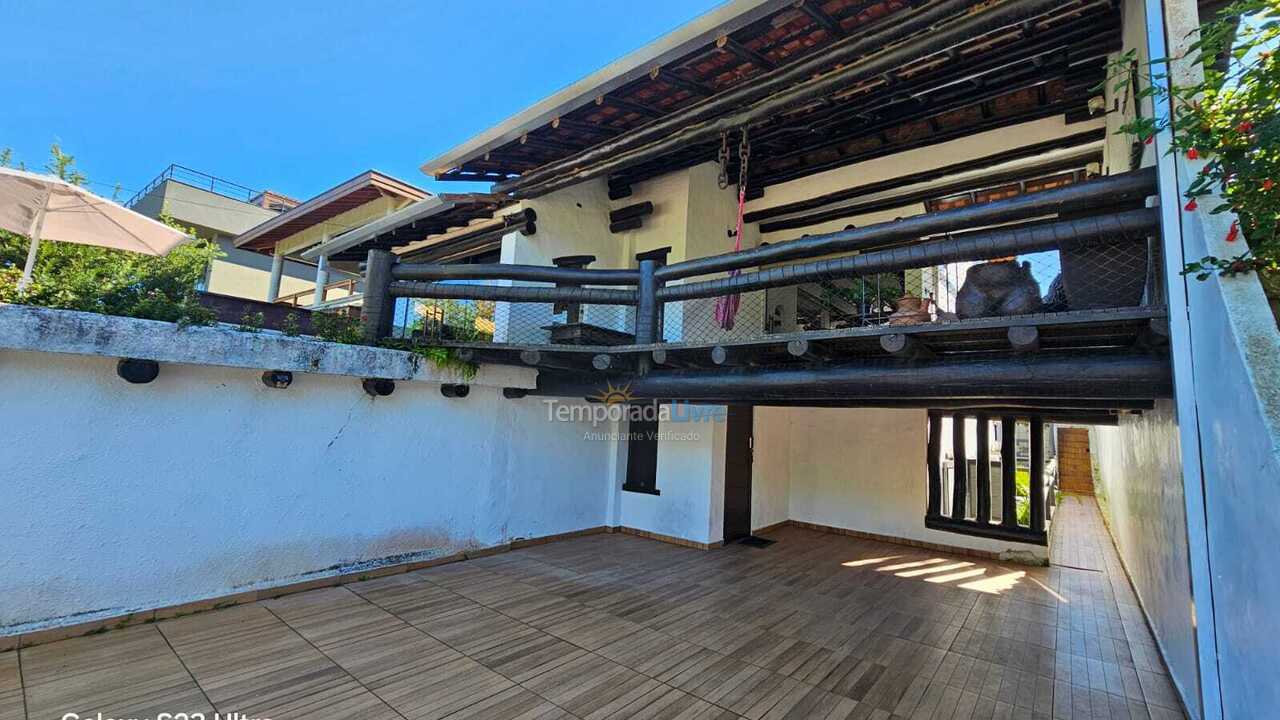 Casa para alquiler de vacaciones em Ubatuba (Lagoinha)