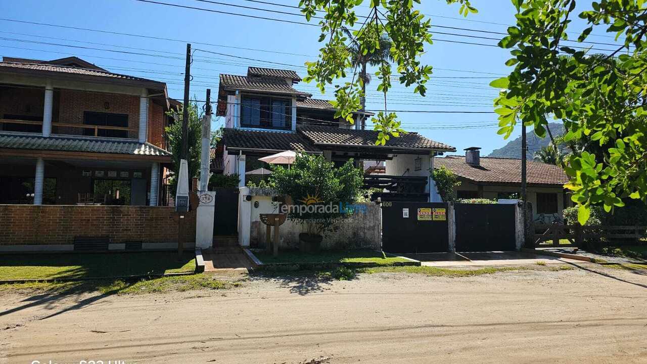 Casa para alquiler de vacaciones em Ubatuba (Lagoinha)