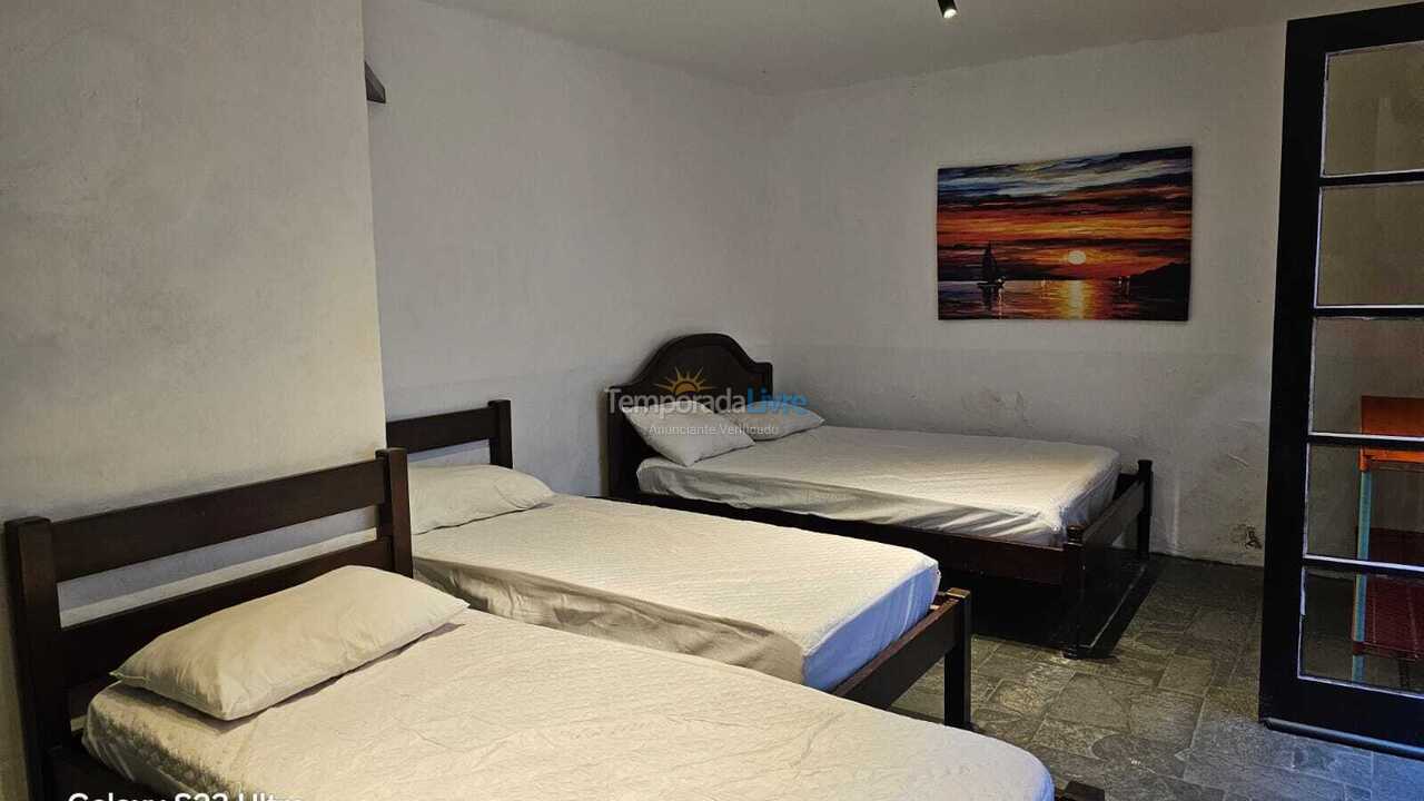 Casa para alquiler de vacaciones em Ubatuba (Lagoinha)