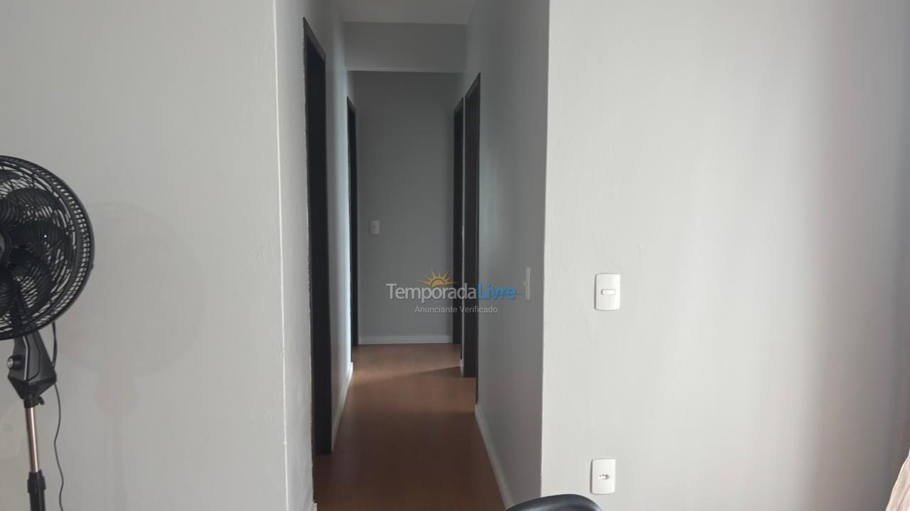 Apartamento para alquiler de vacaciones em São Francisco do Sul (Ubatuba)
