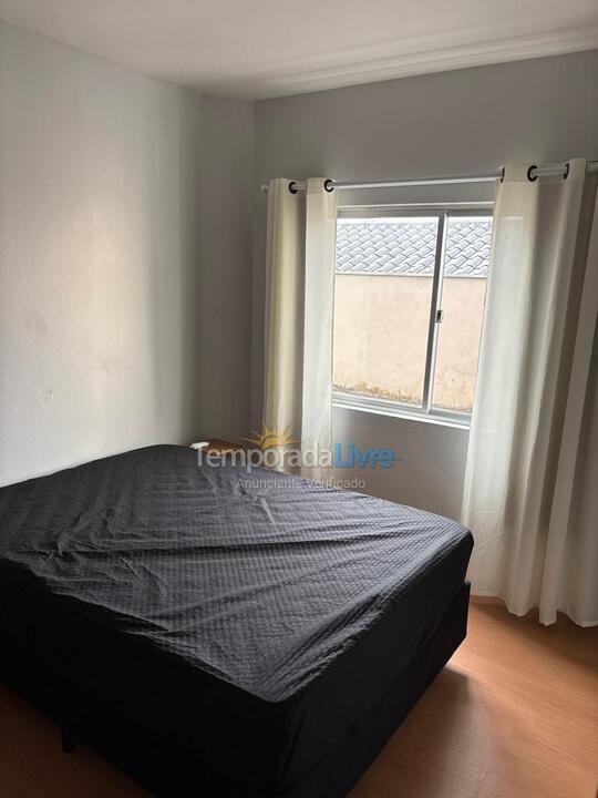 Apartamento para alquiler de vacaciones em São Francisco do Sul (Ubatuba)