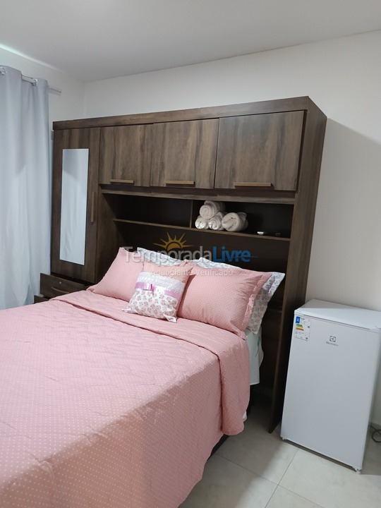 Apartamento para aluguel de temporada em Rio das Ostras (Costa Azul)